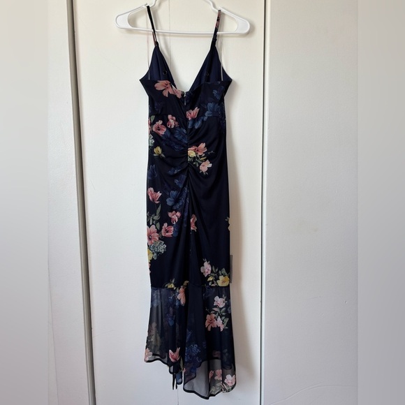 ✨Le Château Navy Floral Ruched Dress✨ Size XS — NWT - Picture 5 of 8